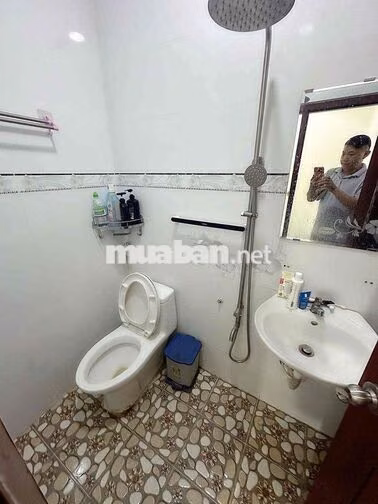NHÀ [ 4 x 11] 1 lầu (2PN,2WC) hẻm 4,5m ,đường số 14 —lê văn quới