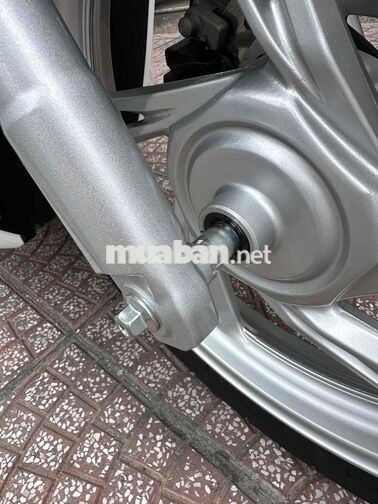SH 160i ABS 2024 Trắng Đen 4.273 km BSTP Chính Chủ