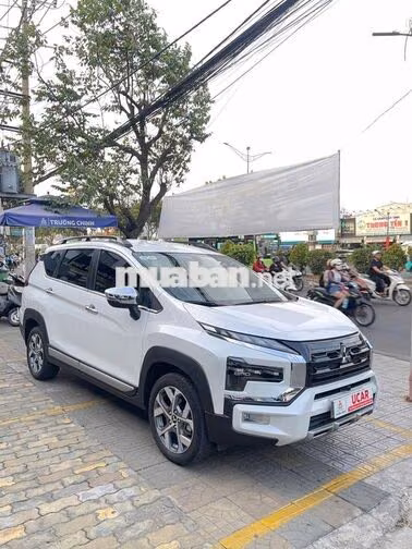 Mitsubishi Xpander Cross 2025 1.5L AT