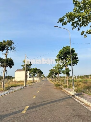 Chủ bán gấp lô đất Lan Anh 7 trục đẹp trung tâm khu dân cư 133m2/1ty3