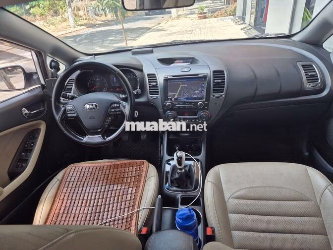Kia Cerato 2018 1.6MT