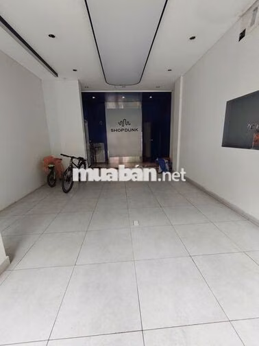 Chính chủ cần cho thuê nhà mặt phố tại 275 Minh Khai, 46m2, tầng 1