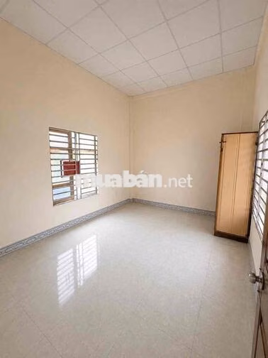 Thuê nhà tầng 2 DT 60m2 có lối đi riêng DT602 Hoà Sơn