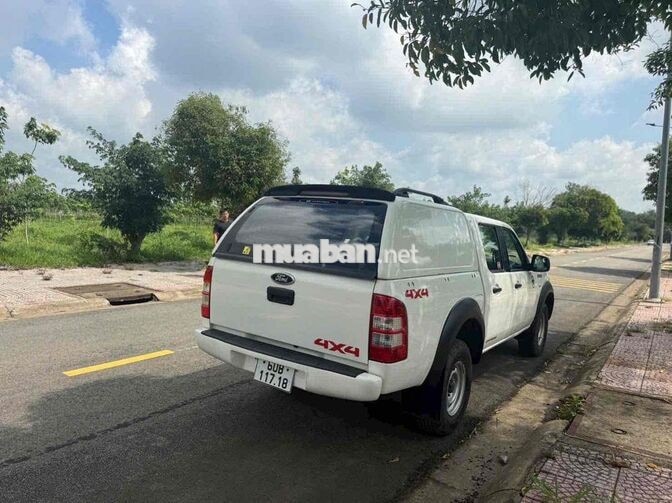 Ford Ranger XLT 2008 Số sàn Trắng