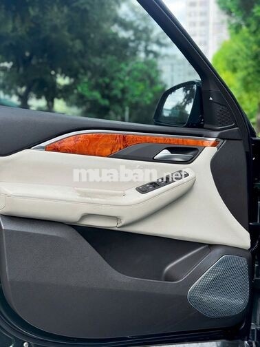 VinFast President 2020 Xanh lá cây 5 vạn km