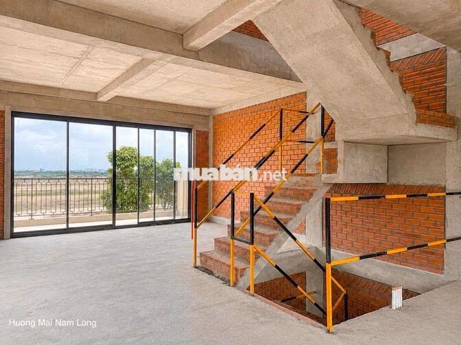 Bán Căn Nhà Phố Vườn 114m2 Nhà Mới 100% 