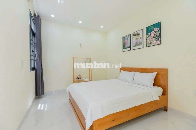 Cho thuê nhà phố mặt tiền Á Châu 4pn sân oto đầy đủ tiện nghi