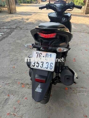 Yamaha NVX 2016 Đen 16000 km Giá chỉ 20tr500