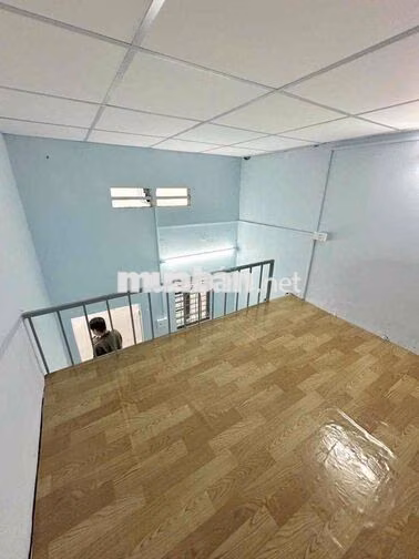 PHÒNG TRỌ GÁC GIÁ RẺ KHU HOÀNG HOA THÁM - TÂN BÌNH