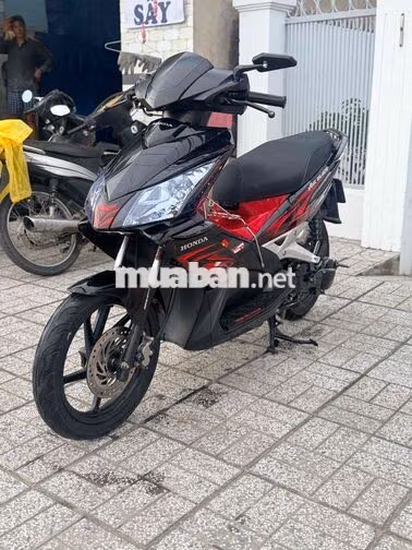 Honda Air Blade Thái Lan Đen đỏ