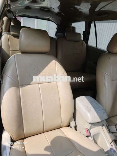 Toyota Innova J Số sàn