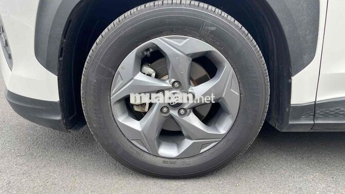 Hyundai Custin 1.5 Tiêu Chuẩn 2024 Trắng 29.000 km