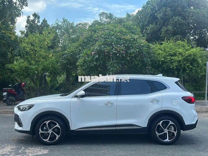 MG HS LUX 2024 Trắng 4.000 km Thái Lan