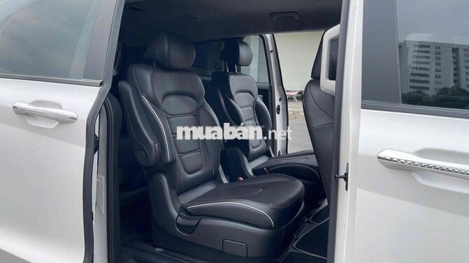 Hyundai Custin 1.5 Tiêu Chuẩn 2024 Trắng 29.000 km
