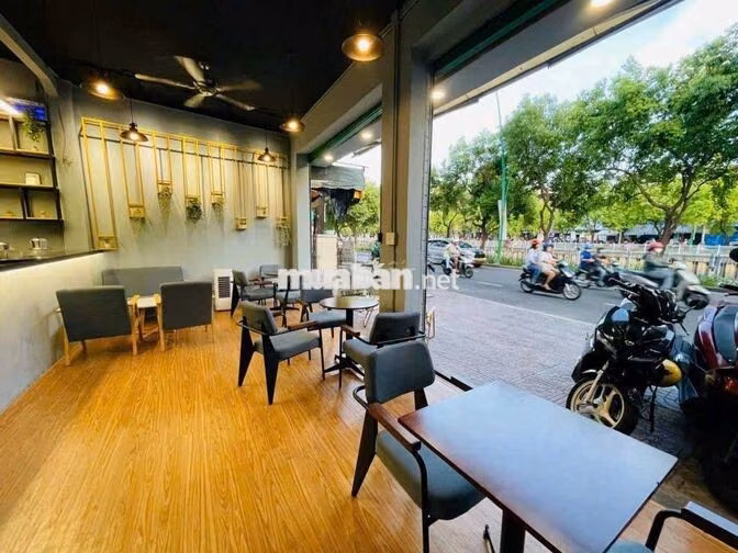 CHO THUÊ MT TRƯỜNG SA QTB - NGANG 8M, TRỆT 2 LẦU, ST, 37TR