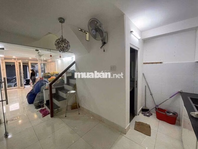 CHO THUÊ NHÀ 15/4 VÕ DUY NINH P22 QUẬN BÌNH THẠNH