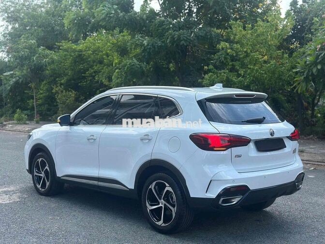 MG HS LUX 2024 Trắng 4.000 km Thái Lan