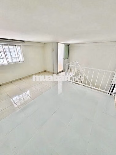 (8740e) căn hộ Becamex Định Hòa, lầu 3 sổ Hồng 470 triệu
