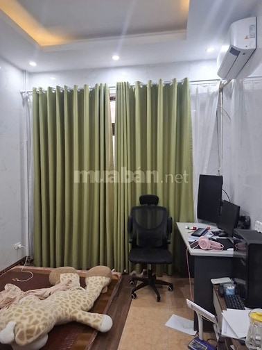 Cho thuê nhà 4, ngách 49, ngõ 236 P Đại Từ (gần chợ đại từ) P Đại Kim