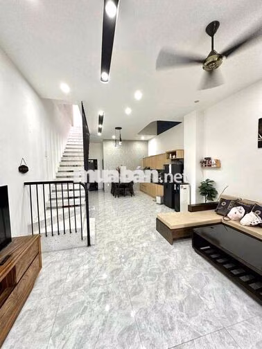 CHO THUÊ NHÀ ĐƯỜNG 15M DIÊN HỒNG GẦN CẦU HOÀ XUÂN - ĐẦY ĐỦ NỘI THẤT