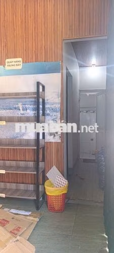 CHO THUÊ NHÀ MT Lê VĨNH HOÀ - PPTH : 8 x 20M Đúc lửng : Kho Cực đẹp 