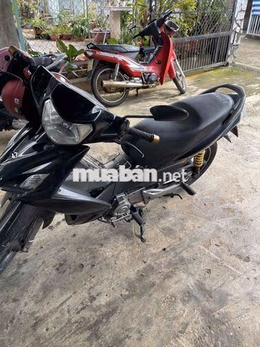 Suzuki Axelo 2016 Đen