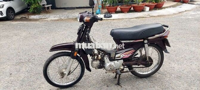 Honda Dream Nâu Xe số