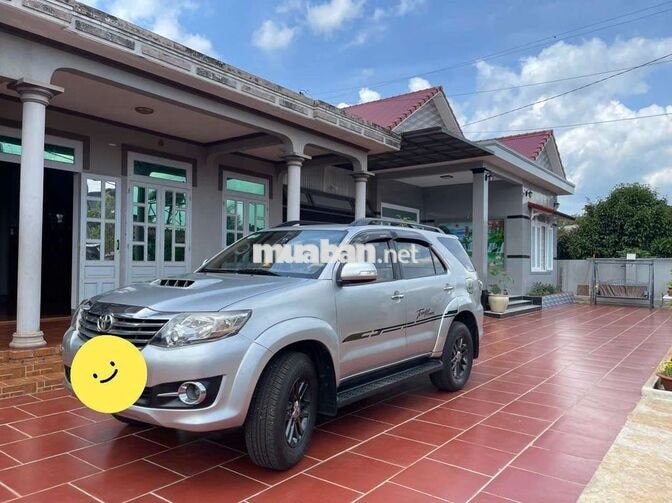 Toyota Fortuner 2016 Dầu Bạc 160.000 km