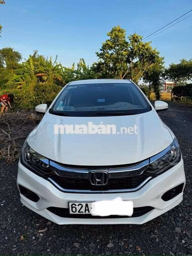 Honda City Top 2017 Trắng 85.000 km