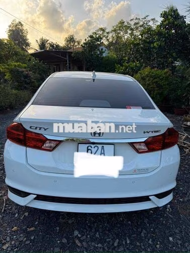 Honda City Top 2017 Trắng 85.000 km