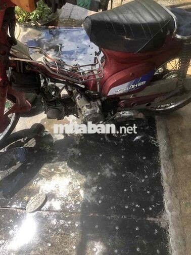 Honda Super DH 88 Đỏ