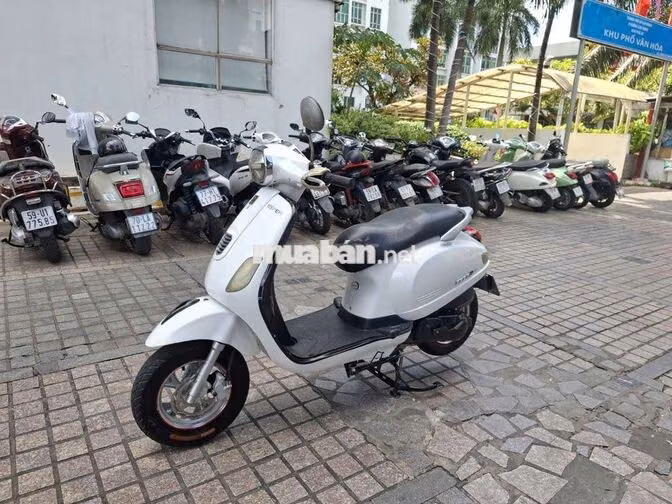 xe vespa 50cc