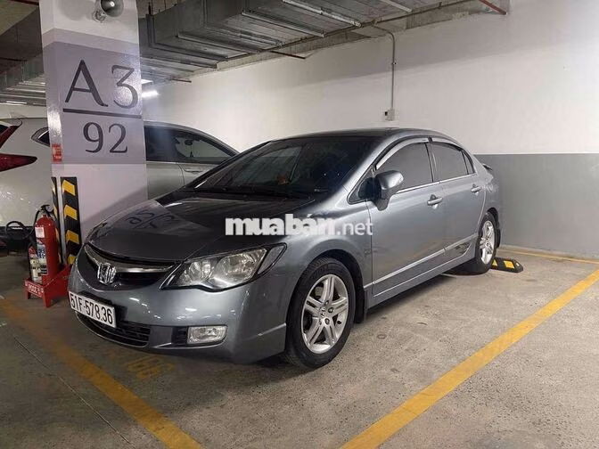 Honda Civic 2.0 Xám 5 chỗ