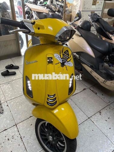 Piaggio Vespa 2024 Vàng