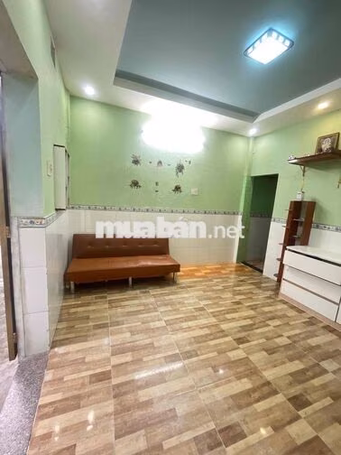 Nhà Sổ chung lầu trệt đường ô tô tận nơi gần ngã tư Bình Trị