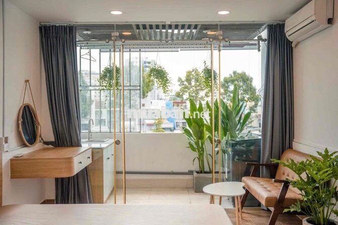 CHO THUÊ CĂN HỘ TRƯỜNG SA QUẬN 3 BAN CÔNG MÁY GIẶC RIÊNG GẦN UEH