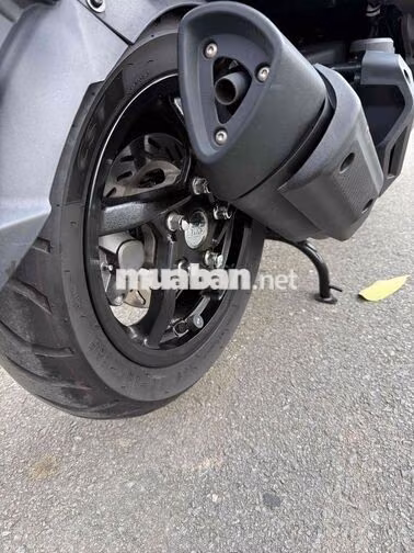 SYM Naga 150 2025 Xám 8000 km