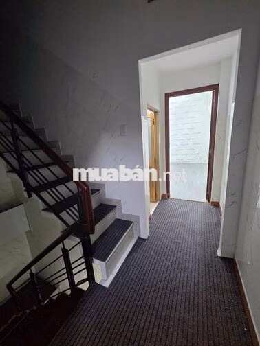 CHO THUÊ MT trương vĩnh ký : 4 x 20 đúc 3 lầu  Vị trí sầm uất siêu đep