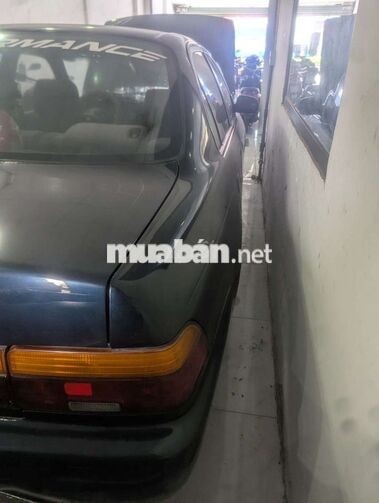 Toyota Corolla 5 chỗ màu Đen
