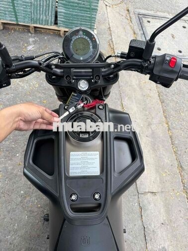 Husqvarna Svartpile 401 2023 Đen 6000km, chính chủ