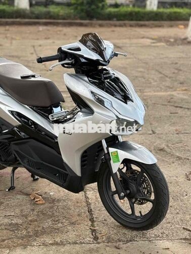 Honda Air Blade 160 ABS 2023 Bạc