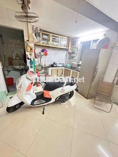 🏯🏠BẾN THÀNH- HẺM NGUYỄN CÔNG TRỨ – 32/34M² – 3 TẦNG – QUẬN 1 – CHỈ 6,9