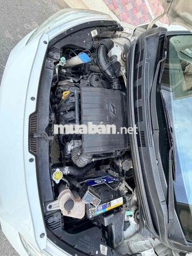 Hyundai I10 sedan 2020 Số sàn Trắng