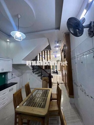 NHÀ PHỐ NT CƠ BẢN HXT THÔNG 4PN NGUYỄN VĂN LƯỢNG P16 GÒ VẤP