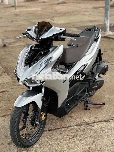 Honda Air Blade 160 ABS 2023 Bạc
