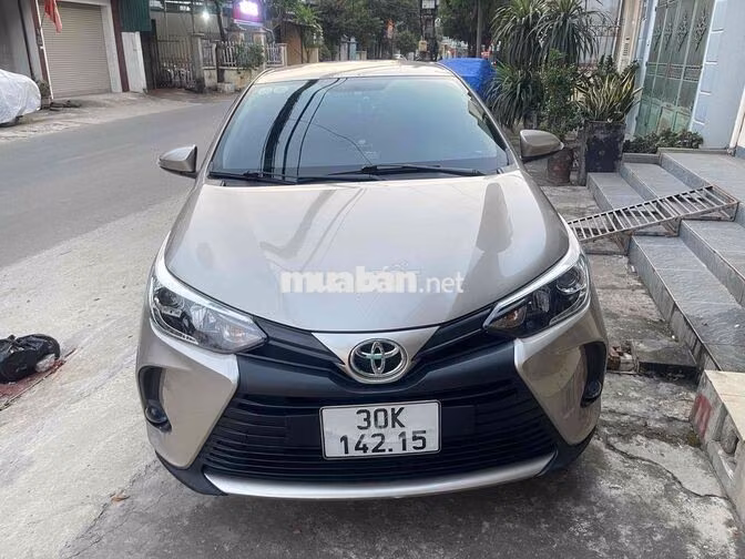 Toyota Vios E CVT 2022 Vàng cát 66000 km