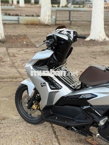 Honda Air Blade 160 ABS 2023 Bạc