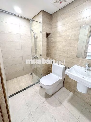 Căn hộ cao cấp Diamond Alnata 2pn-2wc nhà mới sạch sẽ có nội thất 16tr