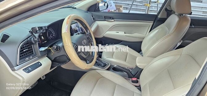 Hyundai Elantra 2.0 Full 2018 Nâu 115000 km