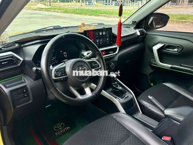 Toyota Raize 1.0 Turbo 2023 odo 57.000